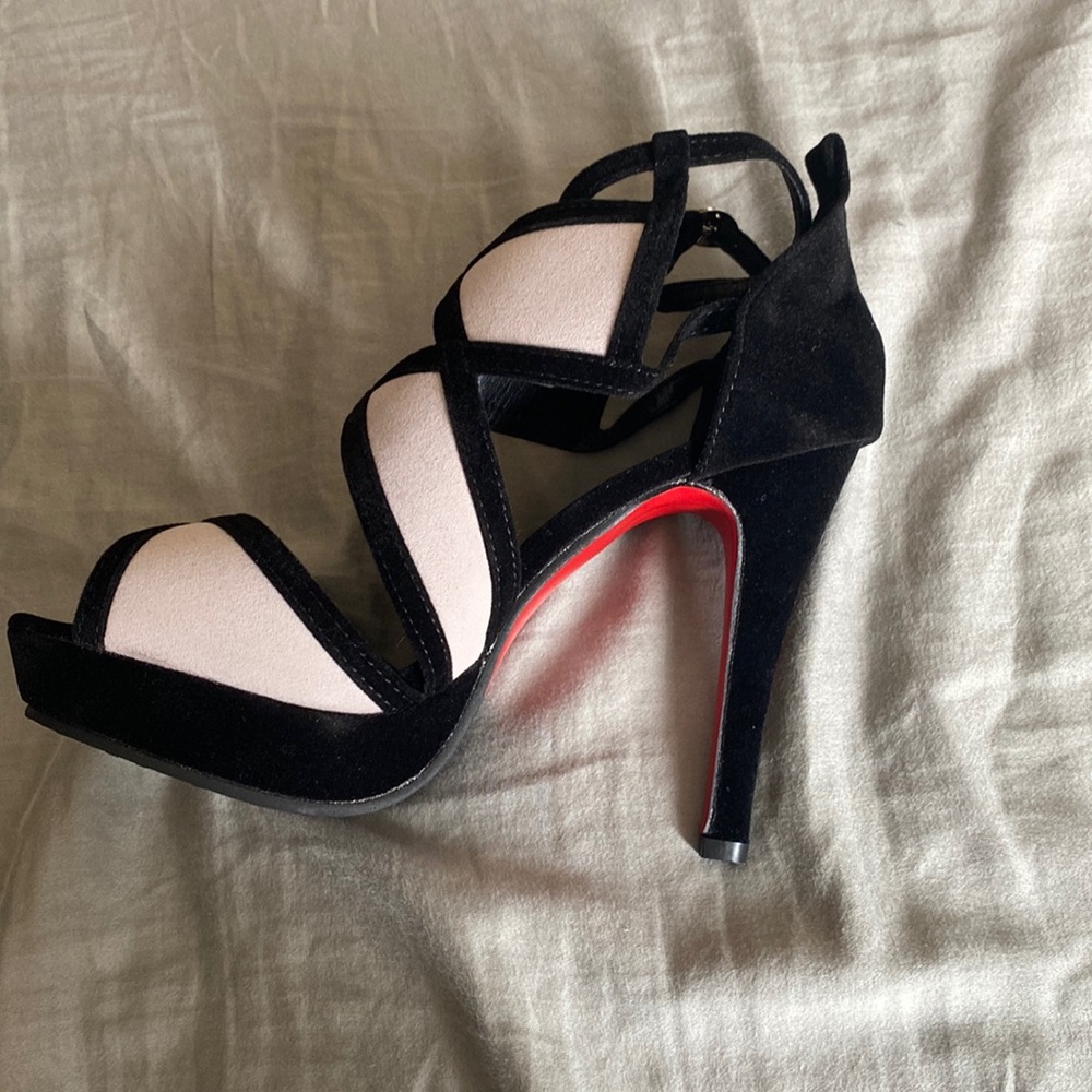 Grey and black heals